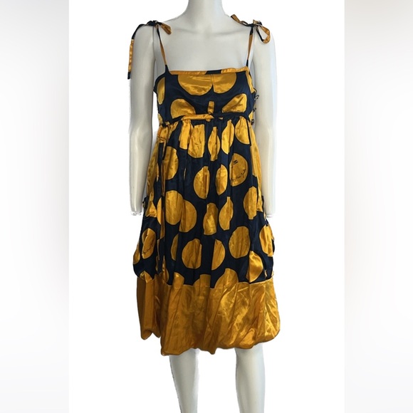 Marc By Marc Jacobs Dresses & Skirts - NWT womens Marc by Marc jacobs dress size 6